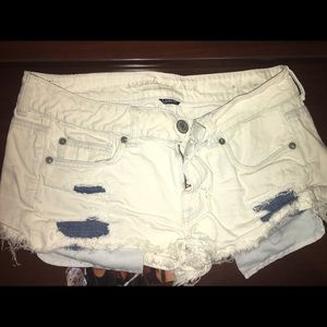 American Eagle White Wash Jean Shorts